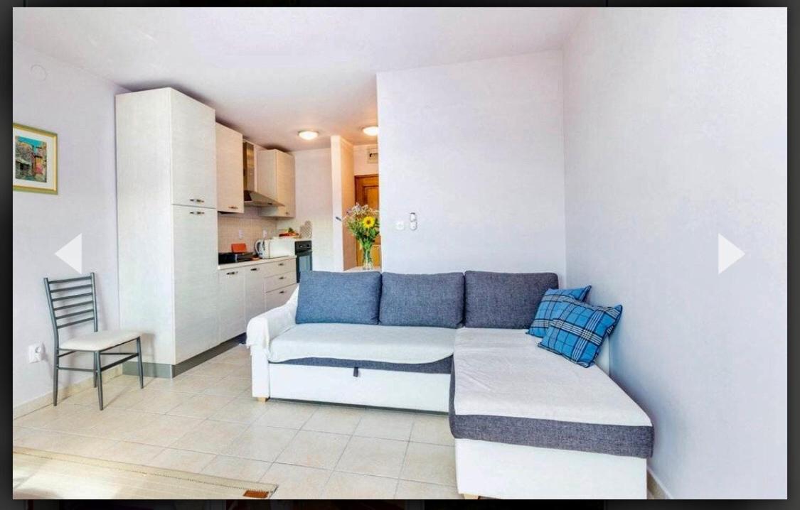 Amz Ap4 Apartment ยาดราโนโว ภายนอก รูปภาพ